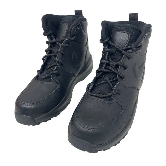Nike boys Size 3 Manoa Leather Boots Triple Black Style BQ5373-001 NWT - Picture 3 of 8